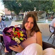 Estudiante de Educación Infantil graduada en Bachillerato de Ciencias Sociales. He ayudado con los deberes a niños/as de 6-10 años