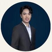 I give private lessons tailored to your level and learning needs.