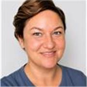 Experienced English teacher offering personalised online lessons for children, teenagers and adults at different levels.