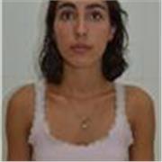 Profesora particular de piano, llevo 13 años aprendieno a tocar.