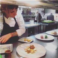 Cours de cuisine pour élèves de première année en CAP CUISINE