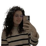 Soy una chica estudiante de Logopedia de tercer año, me gustan los niños, soy tranquila y paciente.