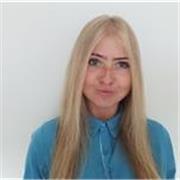Nazywam się Julia i jestem nauczycielem języka francuskiego z wielką pasją do nauczaniu języka francuskiego. 