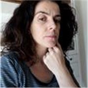 Docente di Scienze impartisce online lezioni di Chimica, Biologia e anche matematica e fisica a studenti di scuole medie e superio