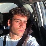 Soy muy aplicado y trabajador, clases de matemáticas, entrenador de fútbol, clase de física, clases de golf.
