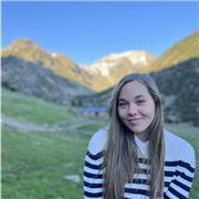 Chica de 21 años actualmente estudiando un fp de grado superior y puedo enseñar a niños hasta segundo de la ESO