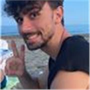 Hi, i'm Simone! If you want to learn the beautiful italian language i'm here for it.
