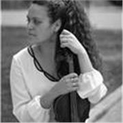 Accademista Teatro alla Scala offre lezione presenziali (Milano) e online di violino iniziale, intermedio e avanzato