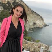 Sono un insegnate di lingue, mi farebbe piacere aiutarvi!