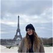 Profesora de inglés imparte clases particulares a alumnos de todas las edades y niveles
