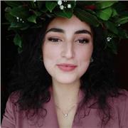 Appena laureata in scienze linguistiche e comunicazione interculturale impartisco lezioni di italiano, storia, arte, italiano L2