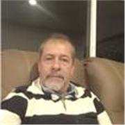 Maestro de clases de español desde nivel primaria hasta universitario