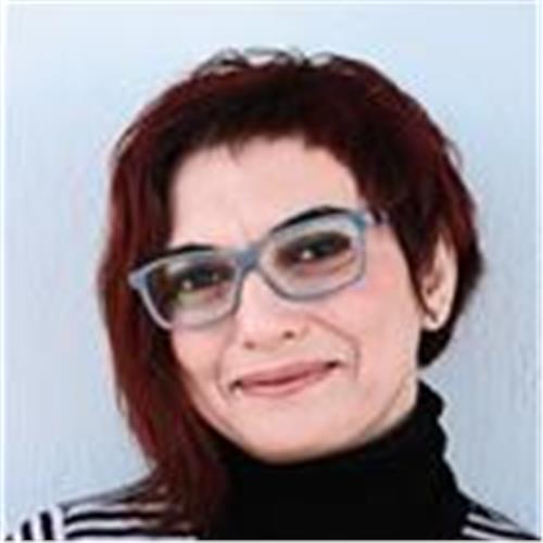 Instructor Of English With More Than 20 Years Of Experience. Arzu