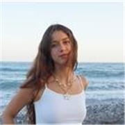 Doy clases de francés para apoyo escolar, de primaria y ESO. También doy de dibujo y de pintura