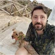 Soy fotografo desde hace más de 15 años y he impartido cursos a gente de entre 12 y 50 años.