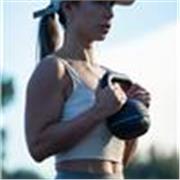 🔥 TRASFORMA IL TUO CORPOSENZA USCIRE DI CASA 🔥 
Personal Trainer – Allenamenti su misura e monitoraggio costante. 

