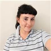 Estudiante de inglés apto para niños, adolescentes, y adultos que quieran aprender inglés nivel B1