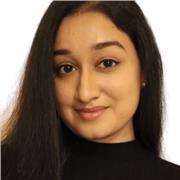 English tutor for all ages and certifications, inspiring learning through creativity and clear communication