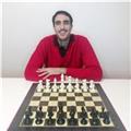 Aprende y mejora tu nivel de ajedrez con un maestro internacional. clases personalizadas a todos los niveles