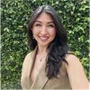 Maestra de ciencias ambientales con amplia experiencia en cambio climático y ciencias naturales