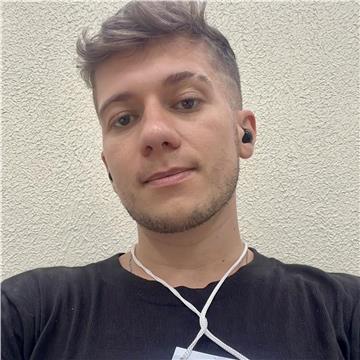 Gustavo