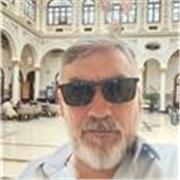 Profesor de guitarra, Armonica, Ukelele e iniciación en piano.  Más de 30 Años enseñando música.