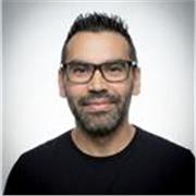 Aprende Marketing Digital y Herramientas Técnicas (IA, Analítica, Video) con un experto de agencia.