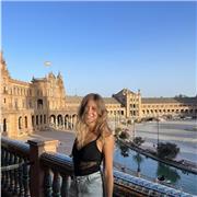 Diplomata al liceo scientifico offre ripetizioni a ragazzi frequentanti scuola primaria e secondaria di primo grado)