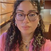 Profesora particular de inglés y biología con habilidades para ayudar a alumnos de primaria hasta bachillerato.