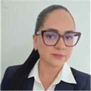 Professora recém formada em Letras Língua Portuguesa