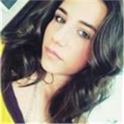Salve , sono diplomata in informatica e studio all'università di Lecce , sono disposta ad aiutarvi in italiano, ma non solo . Cercherò di essere più chiara possibile nell'esposizione della lezione con aiuto di slide , immagini e video