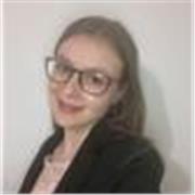 Professeure d'anglais de la primaire au lycée, sur Lille et sur Maubeuge. Je suis diplômée du bac avec la spécialité anglais. 
