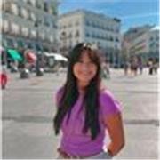 Profesora dicta clases presenciales y online de lengua y literatura a niños de nivel primario