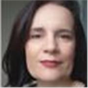 Profesora en educación diferencial para evaluación diagnóstica de dificultades de aprendizaje, acompañamiento escolar y familiar