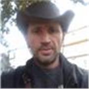 Diplomato elettricista. Aiuto cuoco e lavapiatti Scultore pitttore ecc. Insegno anche insegno spagnolo italiano