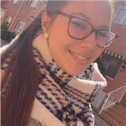 Soy Lucía y me encanta la docencia. Me encantaría enseñar a vuestros niñ@s