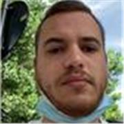 Ragazzo dotato di buona cultura generale