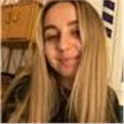 ¡Hola! Soy Oliva, graduada en filología hispánica. Actualmente estoy estudiando un máster de investigación de literaturas hispánicas en la Universidad Autónoma de Madrid. Me encantaría compartir mis conocimientos y mi pasión por la literatura a mis alumn@