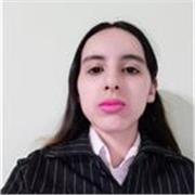 Profesora de inglés imparte clases para todas las edades