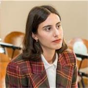 Specializzata in lingue e letterature straniere offre ripetizioni di lingua inglese e francese per studenti delle scuole elementari, medie e superiori