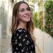 Studentessa diplomata con 100 liceo scientifico offre lezioni italiano per stranieri