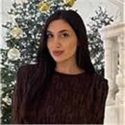 English teacher with 5+ years of experience offers private lessons for children and adults, both online and in Milan, Italy!