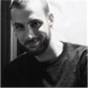 Ciao! Sono Francesco e offro un servizio di doposcuola dove lo studio non è un peso, ma una sfida da vincere insieme. 