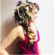 Soy profesora de maquillaje y estética con gran experiencia en maquillajes profesionales para día, noche, eventos o fantasía. 
