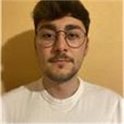 Soy una persona con amplios conocimientos en diversas materias y ofrecería clase de lo que al alumno guste y el nivel que necesite