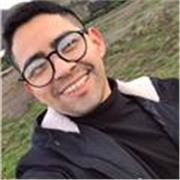 Bachelor in Teaching a foreign language degree. Fluent in English and Spanish as native language