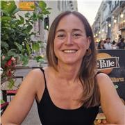 Educadora social, con más de 8 años con jóvenes migrantes.