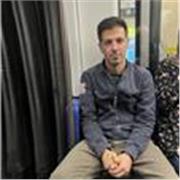 Disponibile per conversazioni e aiuto in grammatica con la lingua tedesca.