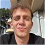 Offro lezioni individuali online di Greco e Latino per affrontare compiti, verifiche, interrogazioni, recupero debiti. 