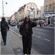 Energetic, approachable, patient. Aimed at beginners or people who want to improve the basics